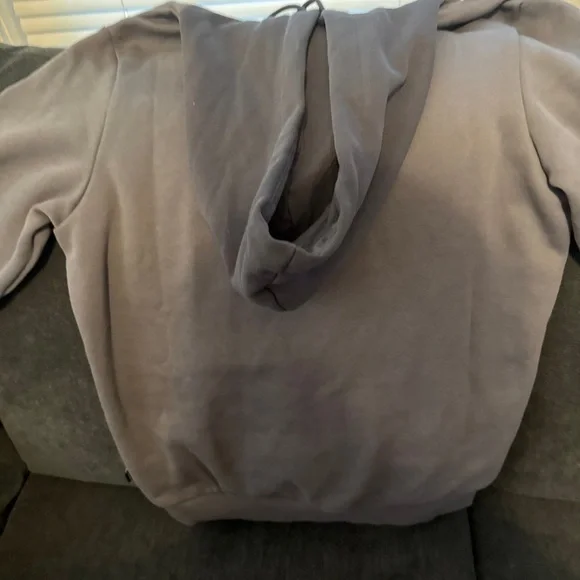 PUMA men’s small Gray Hoodie Sweatshirt - Picture 5 of 5